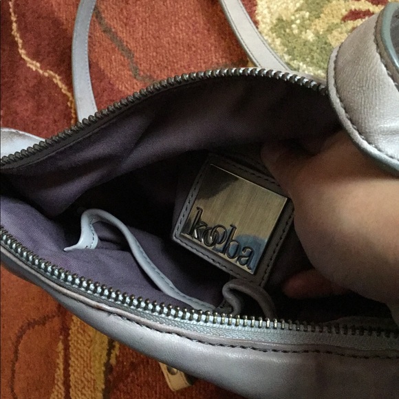 Lavander Authentic Leather Crossbody Bag - Picture 6 of 8